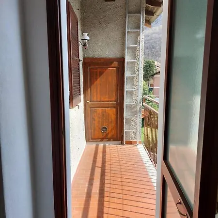 Casa Sassello - Menta * Dumenza